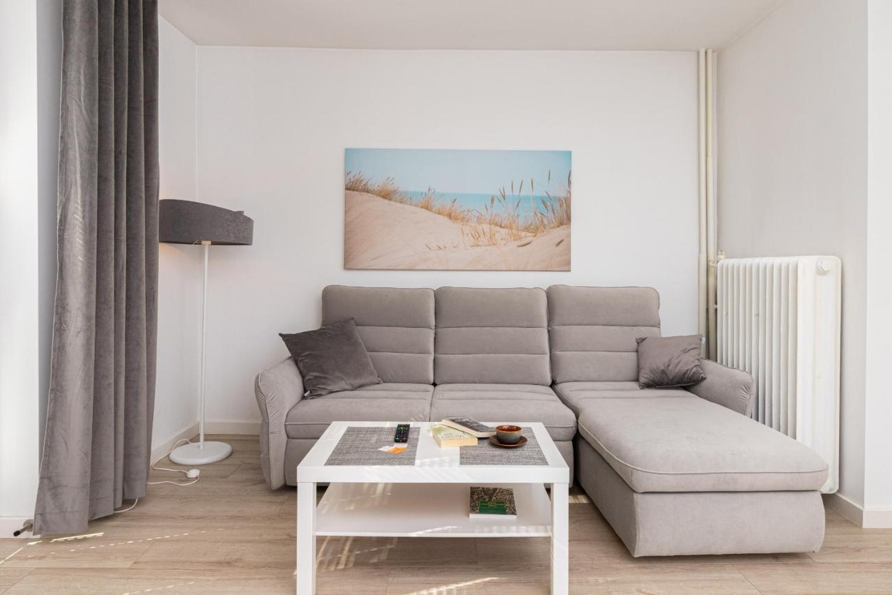 Gdanska Two-Bedroom Apartment Brzezno Beach By Noclegi Renters Exterior photo